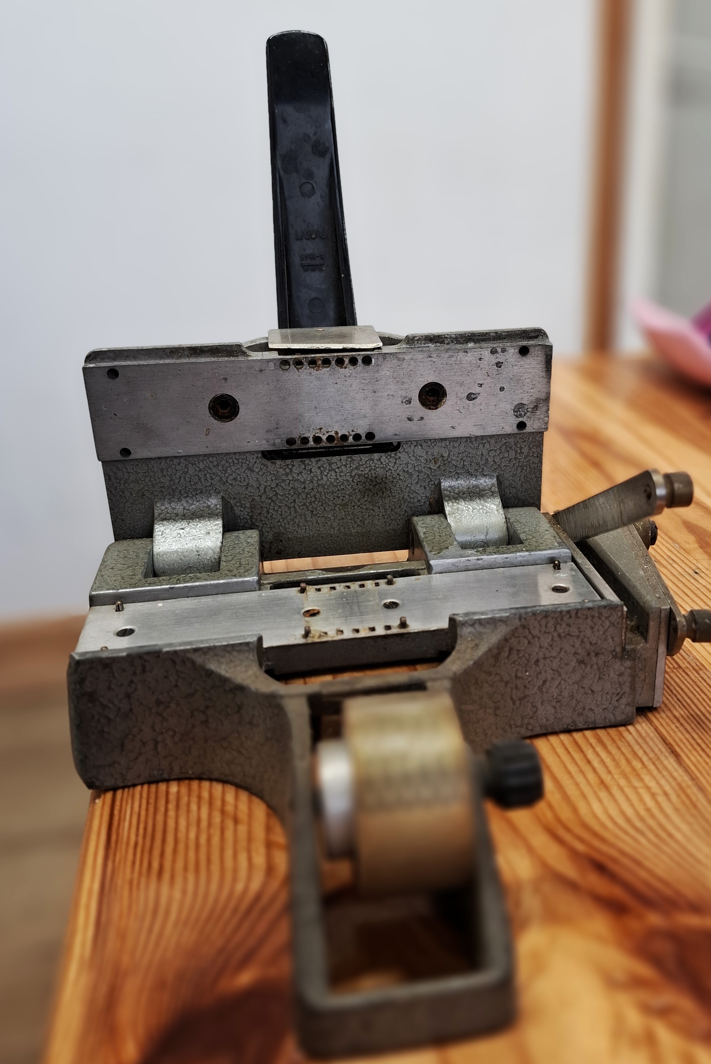 מכשיר לחיבור סרטי צילום ARRI מינכן גרמניה 